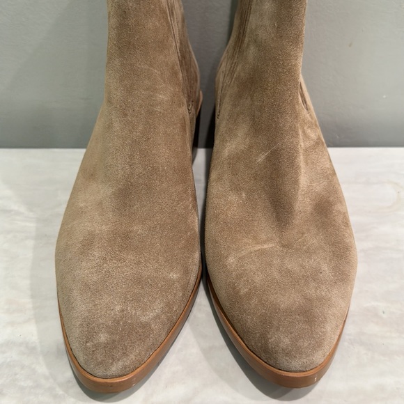 Rag & Bone Rover Suede Chelsea Boot Camel Taupe Almond Toe Ankle Booties Slip On - Picture 13 of 15